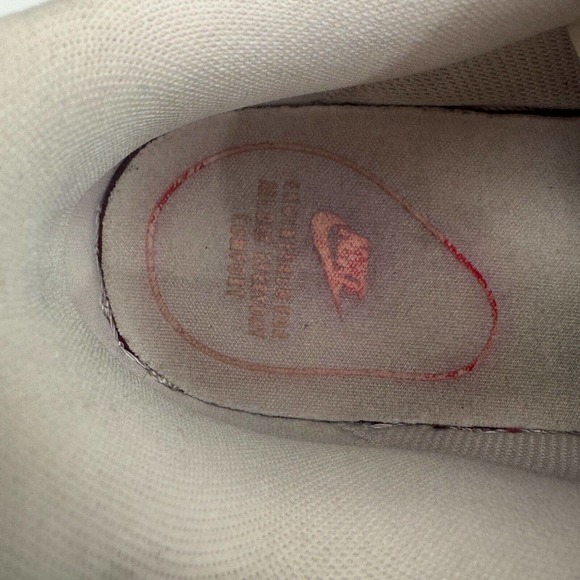 Nike Air Force 1 Valentine’s Day Limited Edition Women’s 9 Pink CD0183-600 - Picture 9 of 11